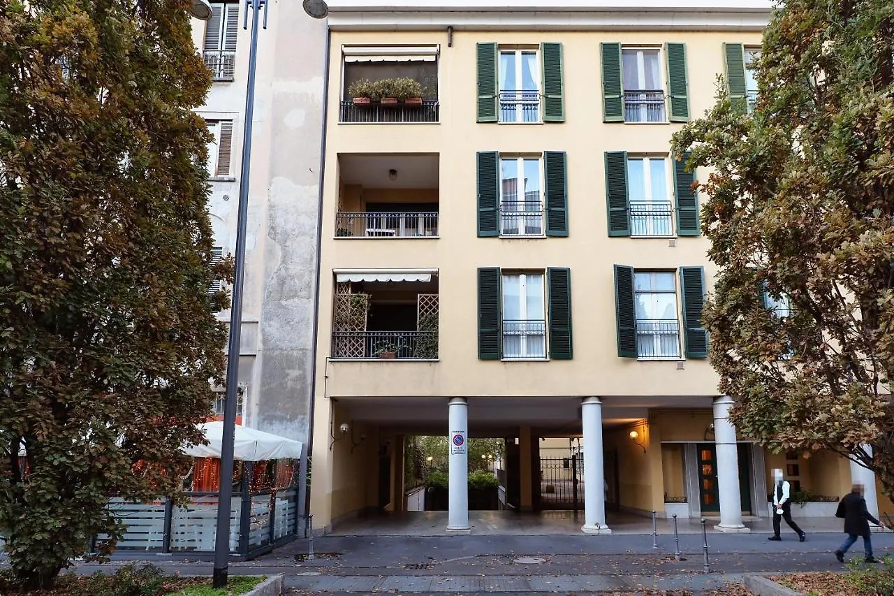 Primopiano - Via Pavia Apartment Milan